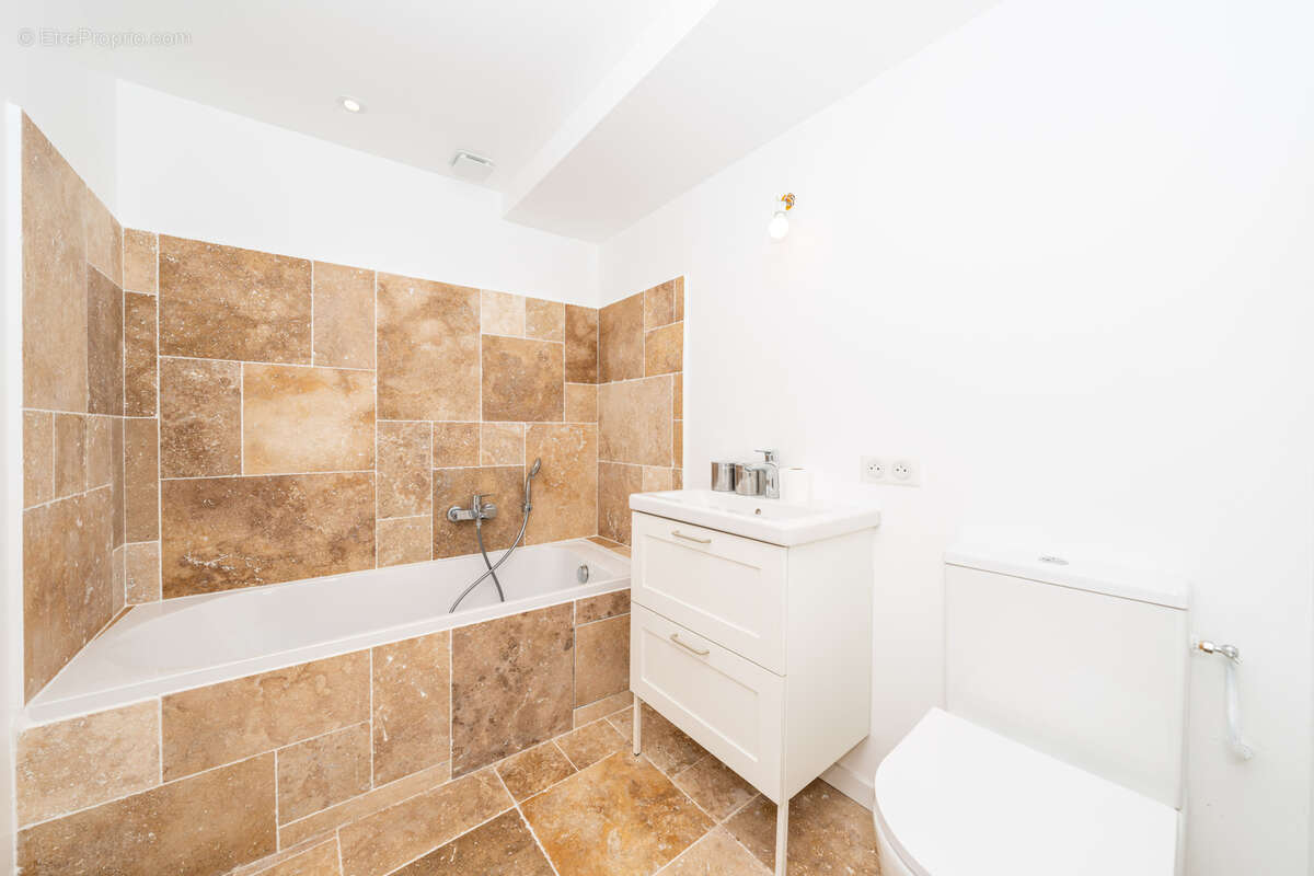 Maison à LA COLLE-SUR-LOUP