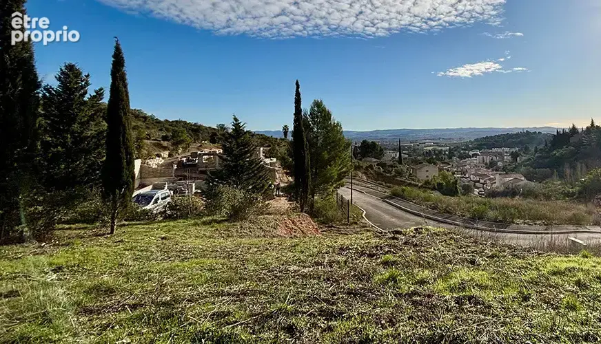 Terrain 744 m² à Clermont-L'herault  - photo 2
