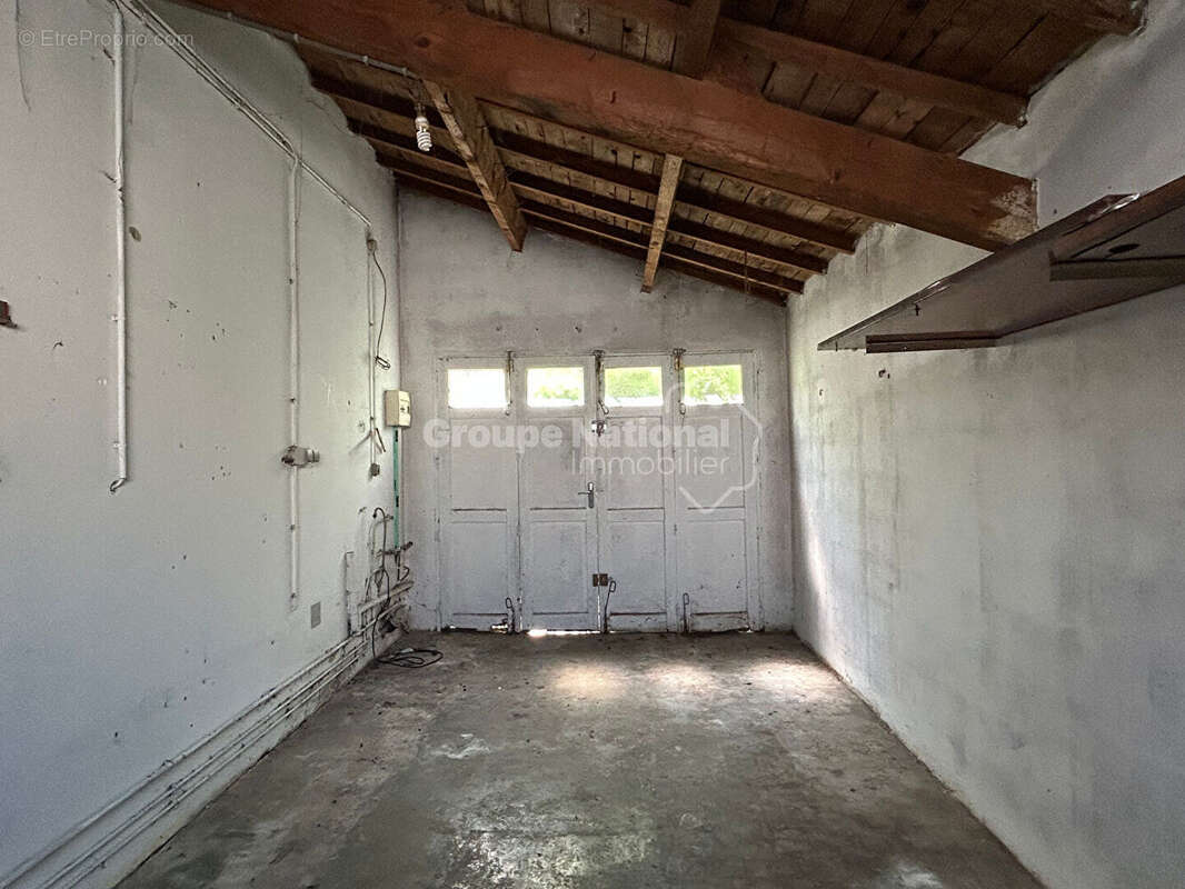 Maison à COURTHEZON