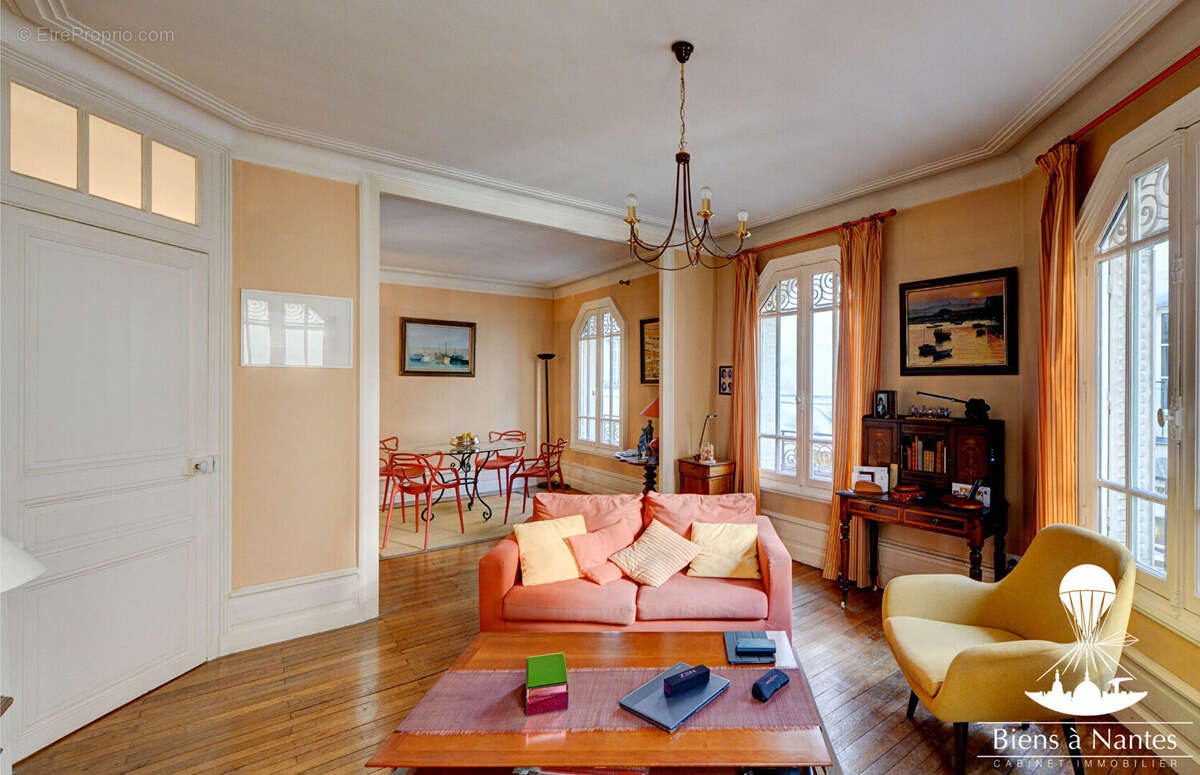 Appartement à NANTES