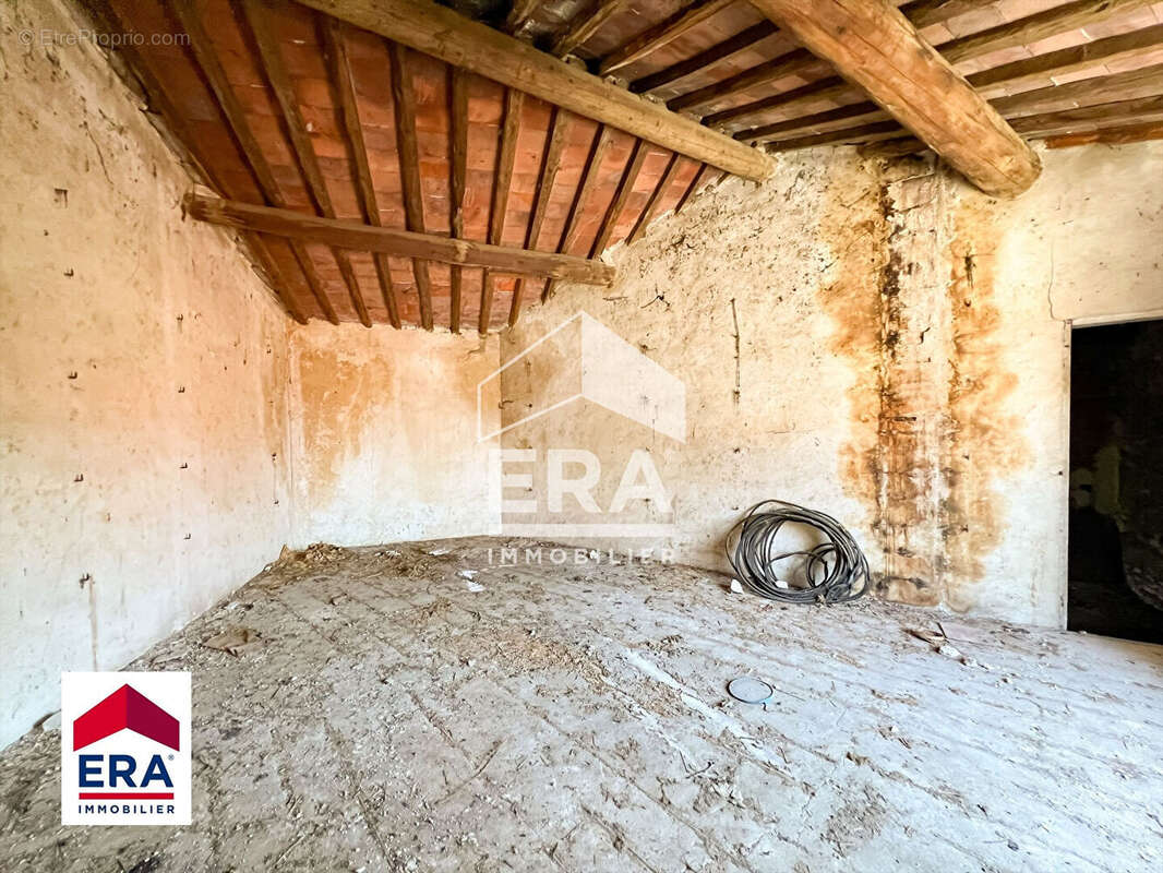 Maison à MALEMORT-DU-COMTAT