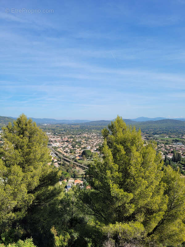 Maison à SOLLIES-VILLE