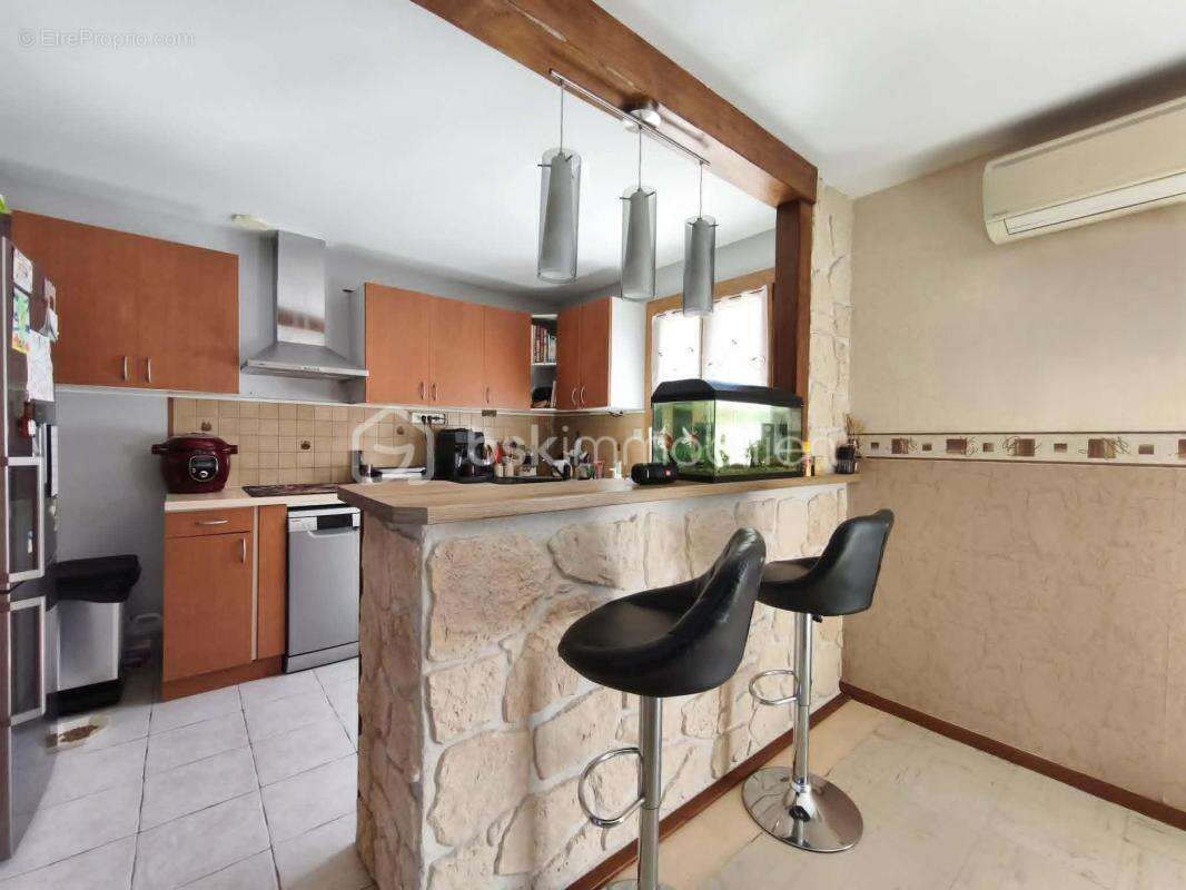 Maison de plain-pied 91 m² – 3 chambres – Terrain de 1100 m² – DPE C - photo 7