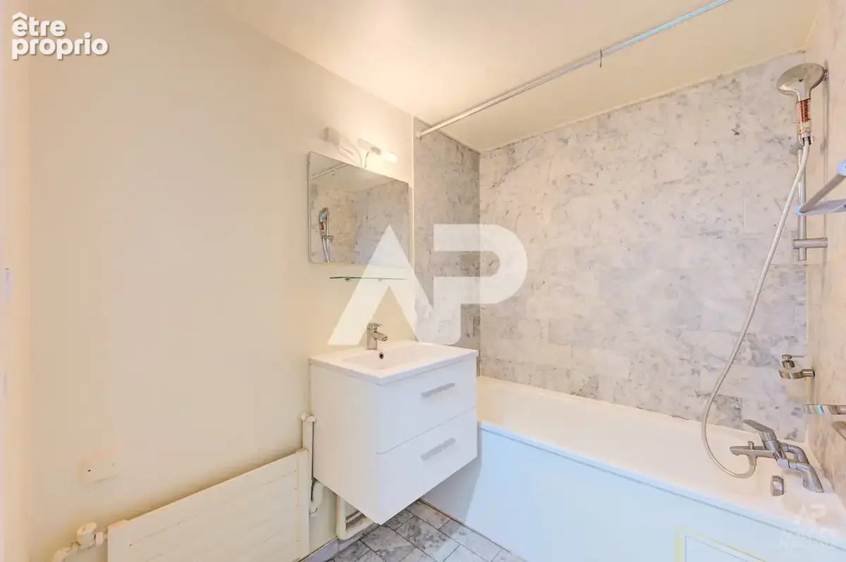 Appartement Rueil Malmaison 1 pièce(s) 31.83 m2 - photo 13