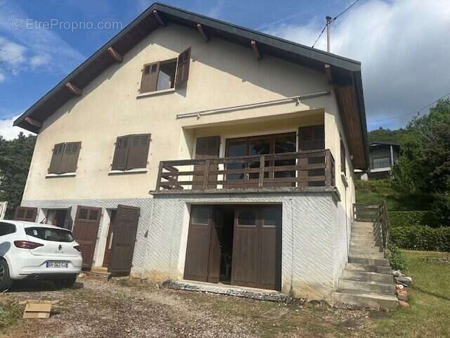 Maison à DIVONNE-LES-BAINS