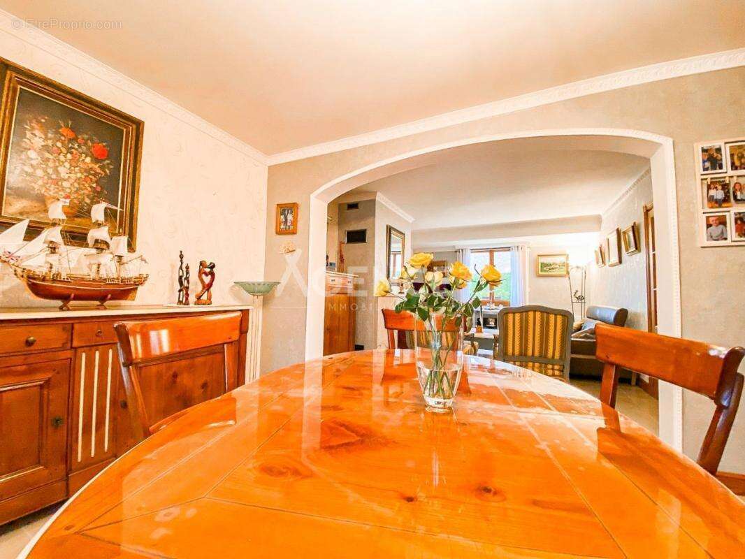 Maison à LONGUENESSE