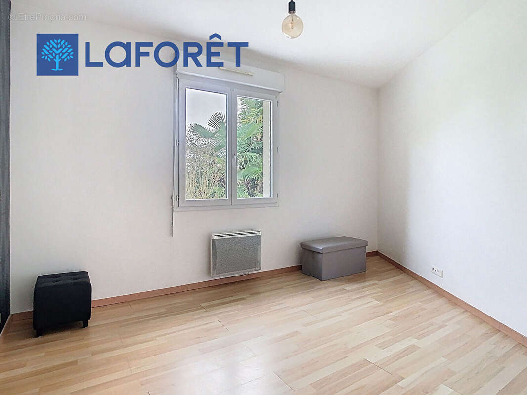 Maison à MUR-DE-BRETAGNE