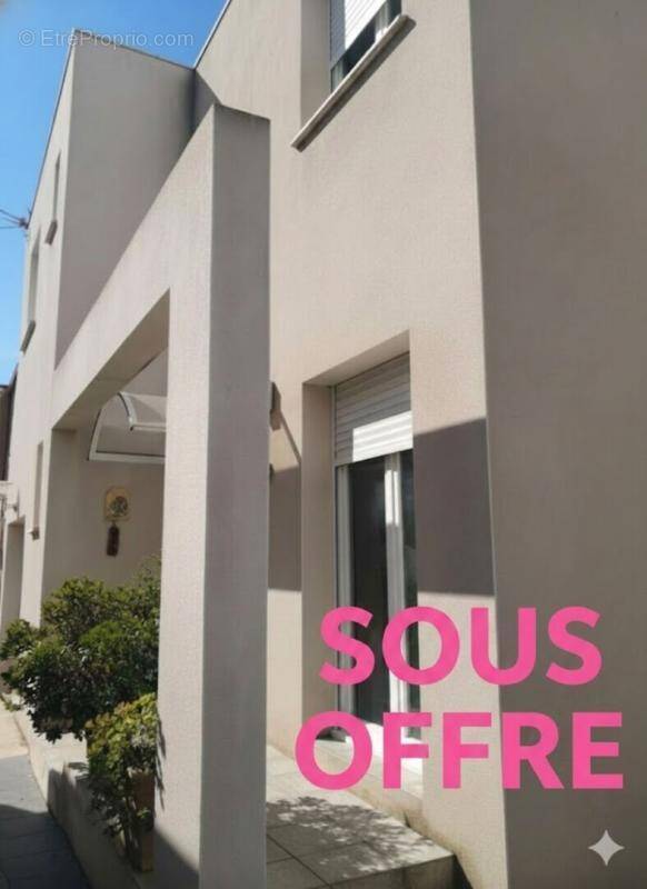 Maison à SAUVIAN