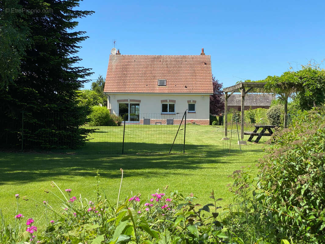 Maison à POIX-DE-PICARDIE