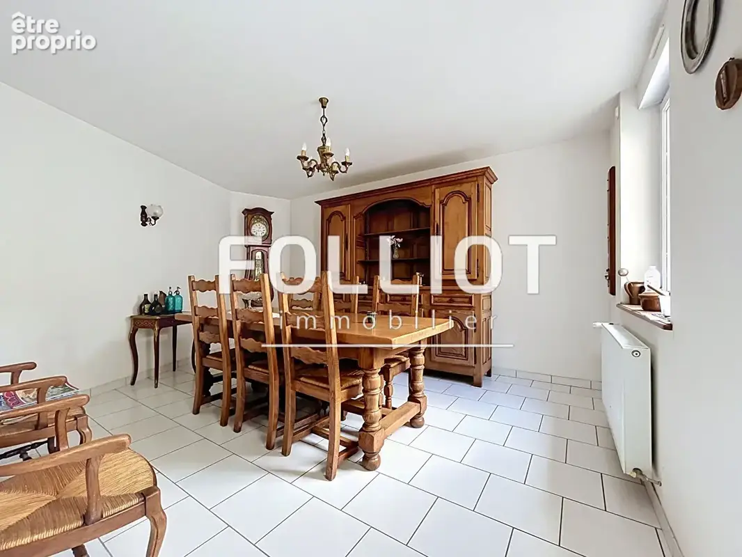 A VENDRE, Maison Brecey 5 pièce(s) 145 m2 - photo 2