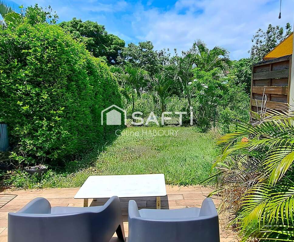 Appartement 64 m² à Baie-Mahault  - photo 7