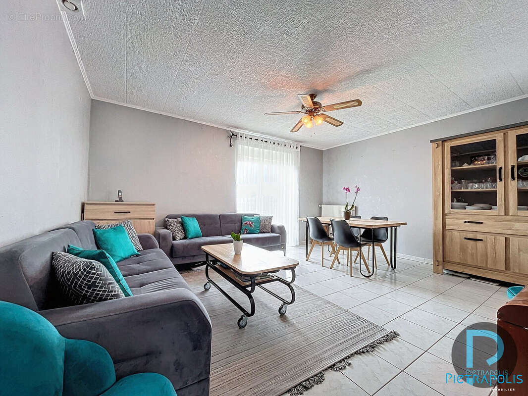 Appartement à VIRIAT