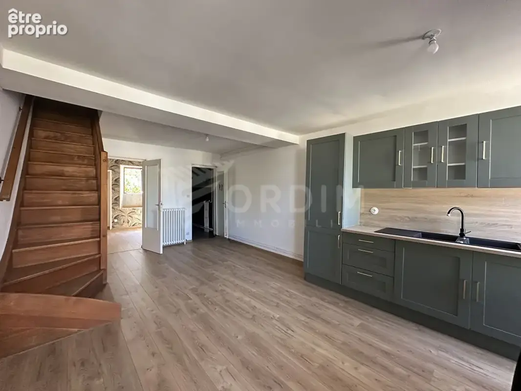 Photo Appartement à Avallon au prix de 64 000€
