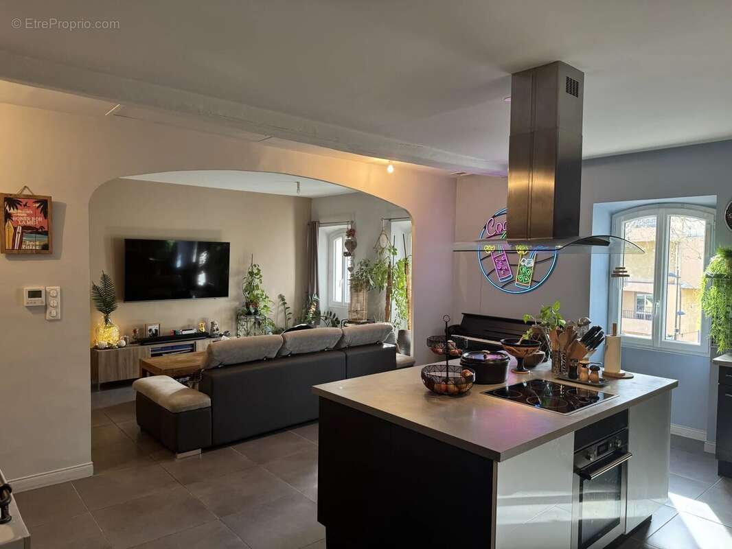 Appartement à SALON-DE-PROVENCE