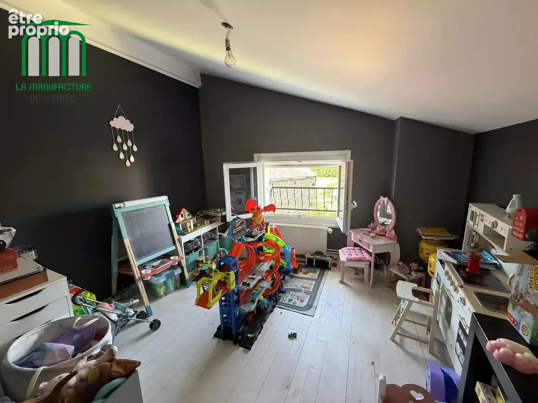 Maison de ville de 82 m² avec terrasse et jardin de 126 m² / le chambon-feugerolles-secteur Gaffard. - photo 24