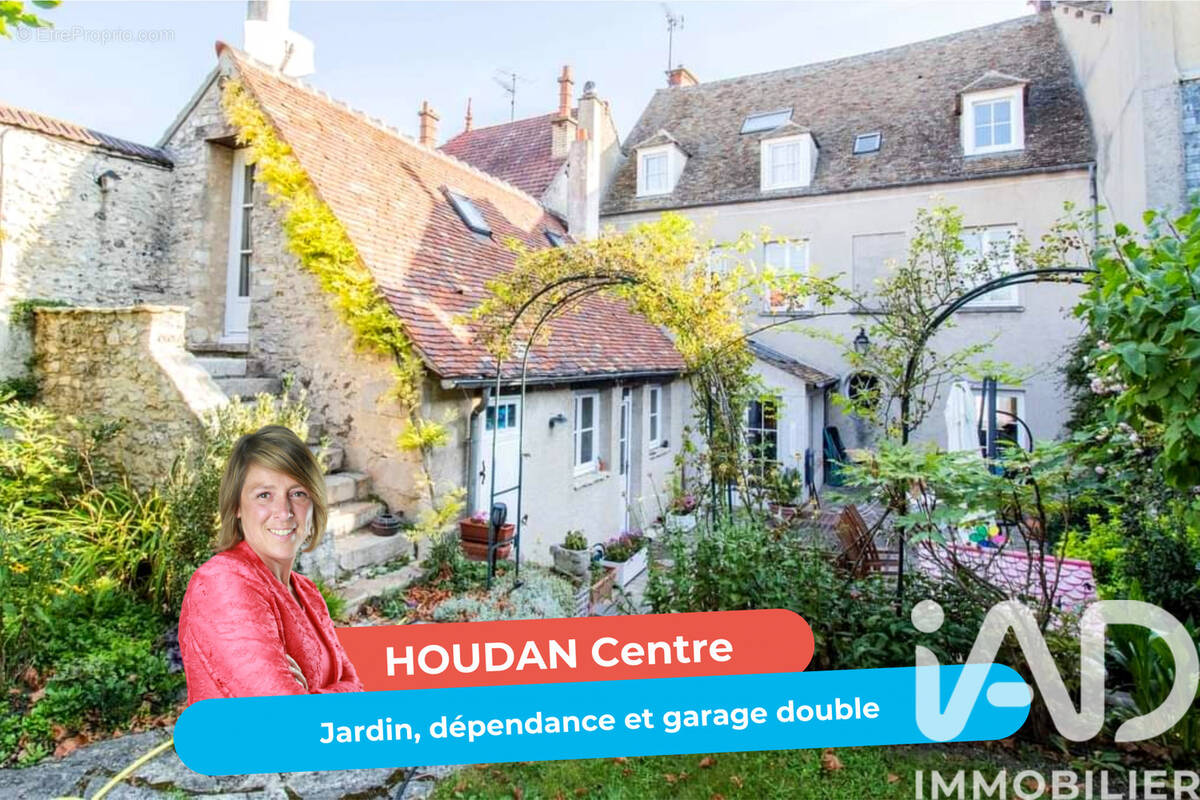 Photo 1 - Maison à HOUDAN