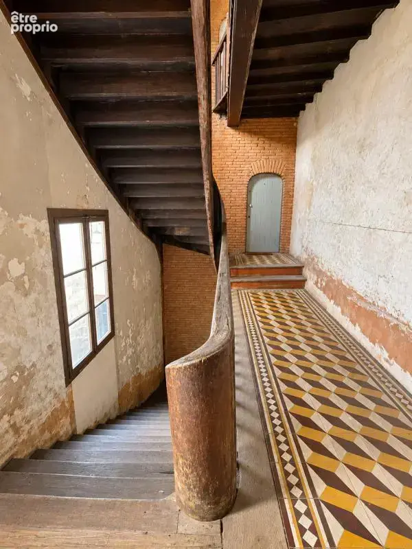 Appartement duplex de caractère de 200 m² – Place Nationale, Montauban – Fort potentiel patrimonial et locatif - photo 13