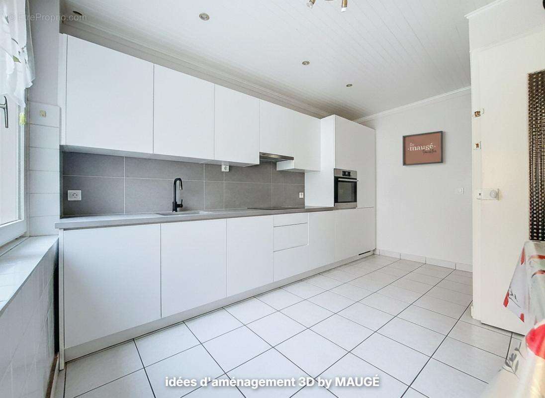 Maison à SAINT-SYMPHORIEN-D'OZON