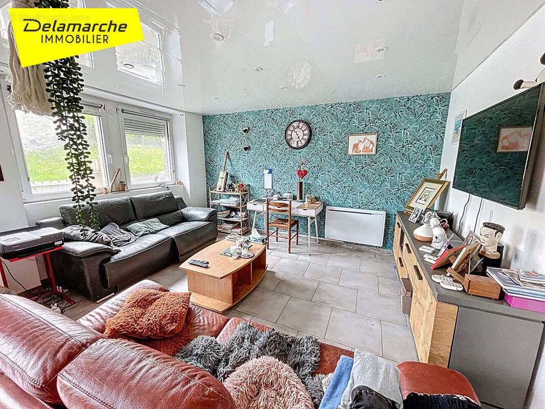 Maison à SAINT-SAUVEUR-LENDELIN