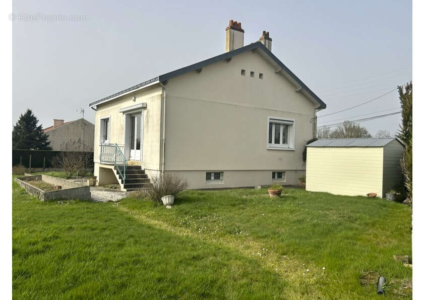 Maison à LE FUILET