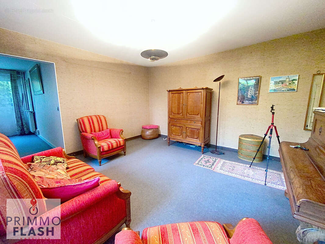 Appartement à AUBERVILLIERS