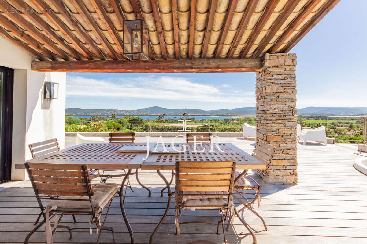 Maison à GRIMAUD