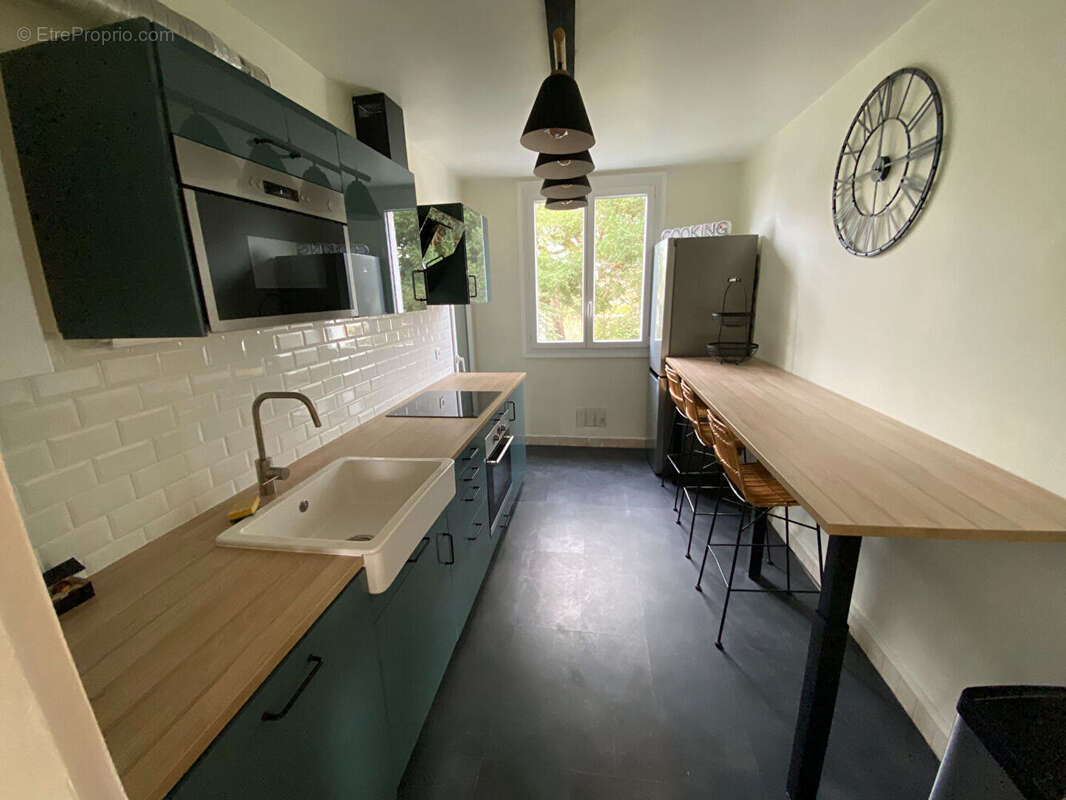 Appartement à SAINT-SEBASTIEN-SUR-LOIRE