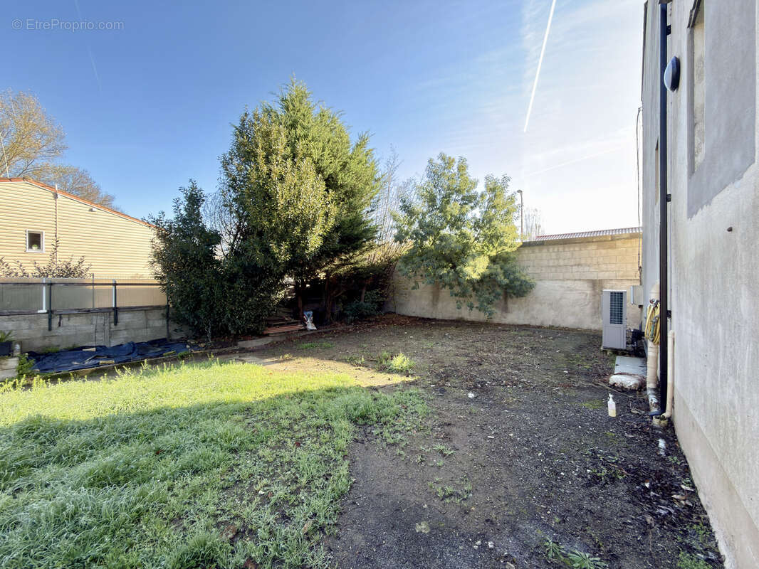 Maison à SAINT-COLOMBAN