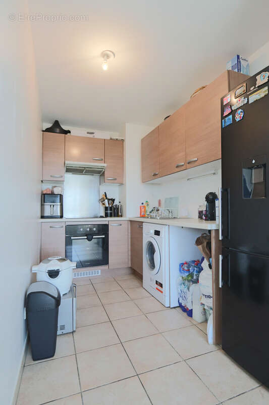Appartement à LES PAVILLONS-SOUS-BOIS