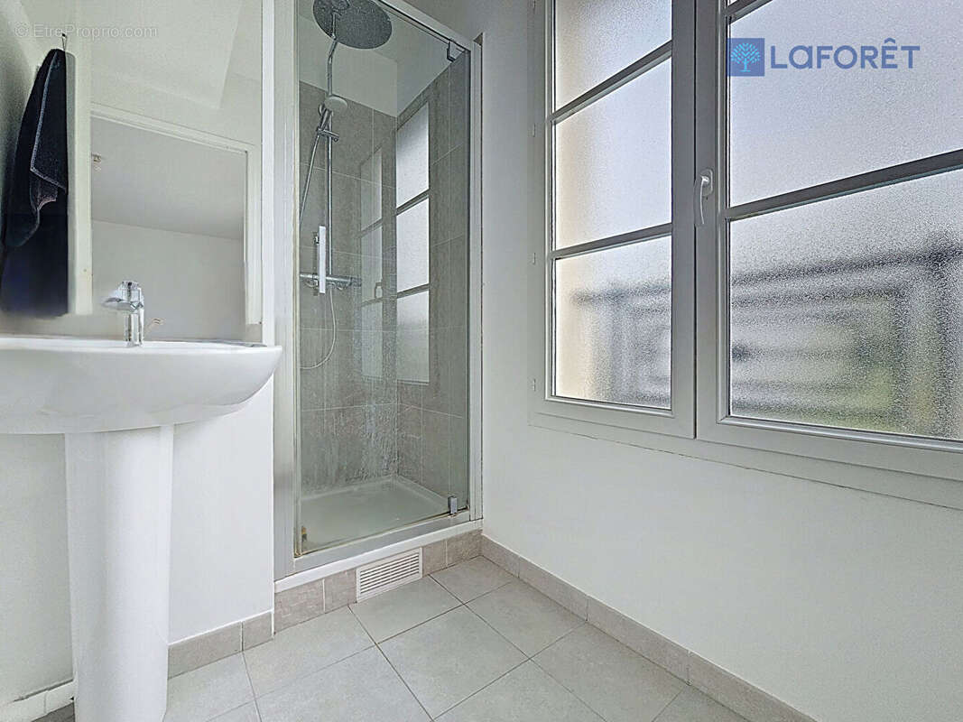 Appartement à SERRIS