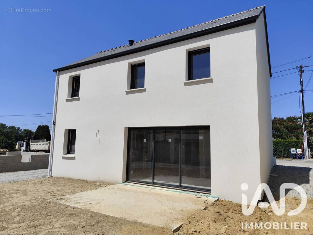 Photo 1 - Maison à BAINS-SUR-OUST