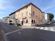 Photo 1 - Appartement à MONTMERLE-SUR-SAONE