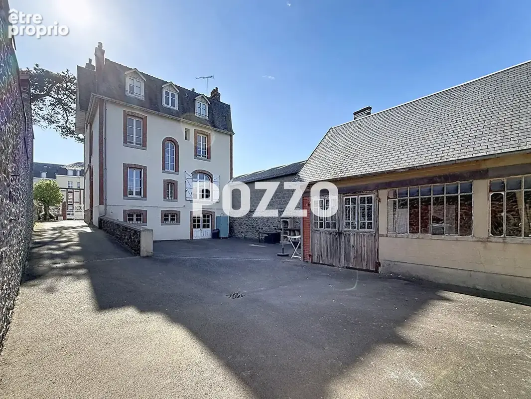 Granville - Élégante demeure début XXème siècle à deux pas de la mer de 219 m2 - photo 10