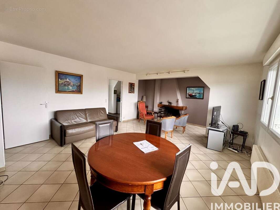 Photo 2 - Appartement à NANTERRE
