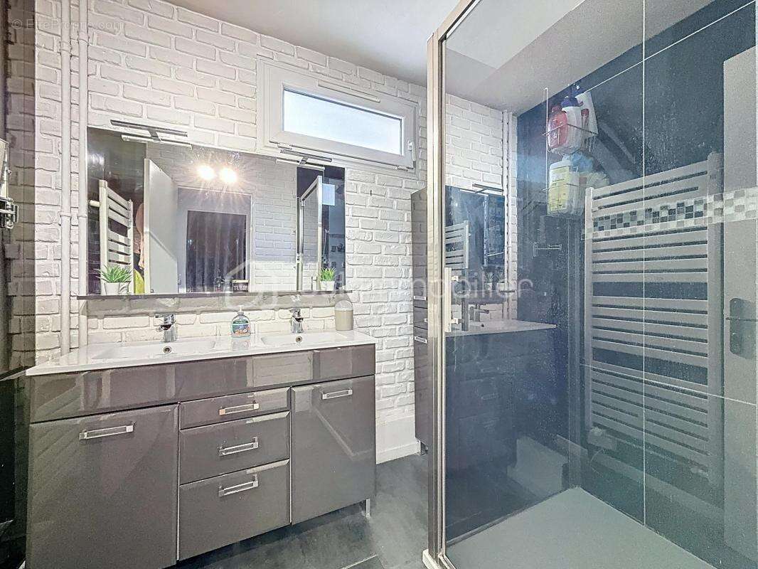 Appartement à BEZONS