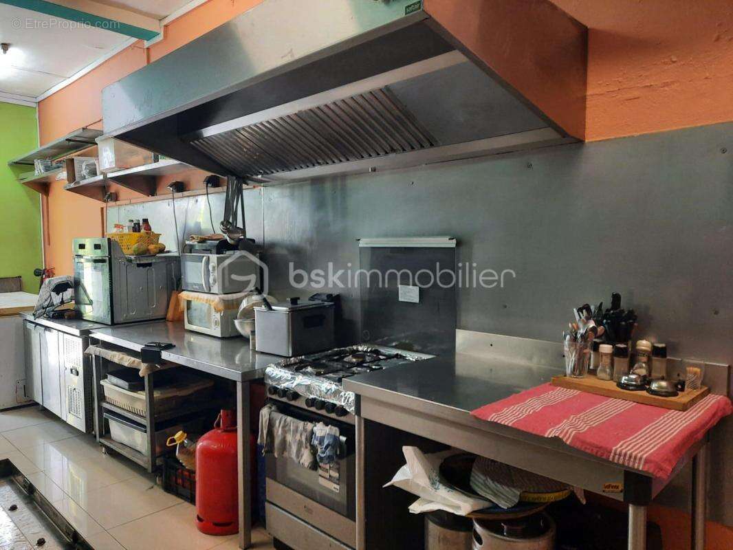 Commerce à POINTE-A-PITRE