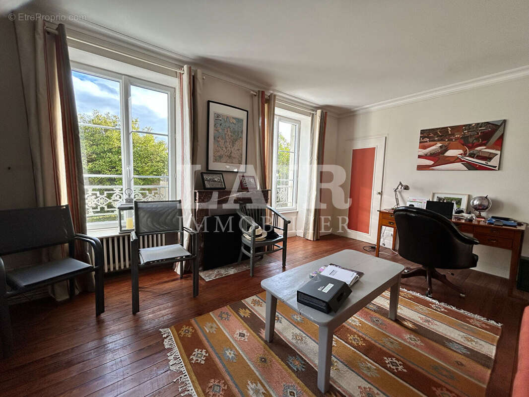 Maison de maitre à 10 min d'Argentan ref T14132 - photo 8