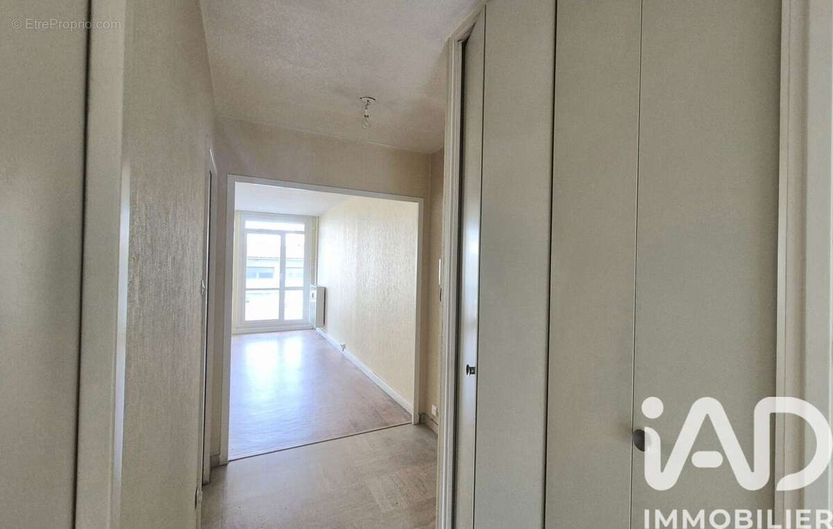 Photo 5 - Appartement à SAINT-ETIENNE