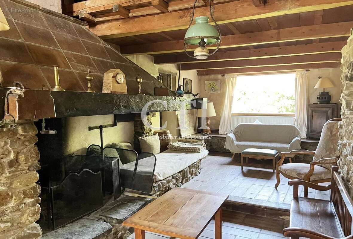 Maison à VAISON-LA-ROMAINE