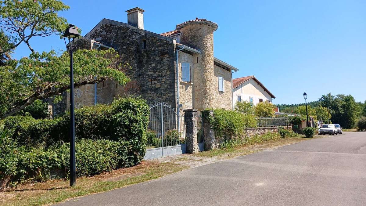 Héritage et élégance : propriété fortifiée au coeur des Landes - photo 18