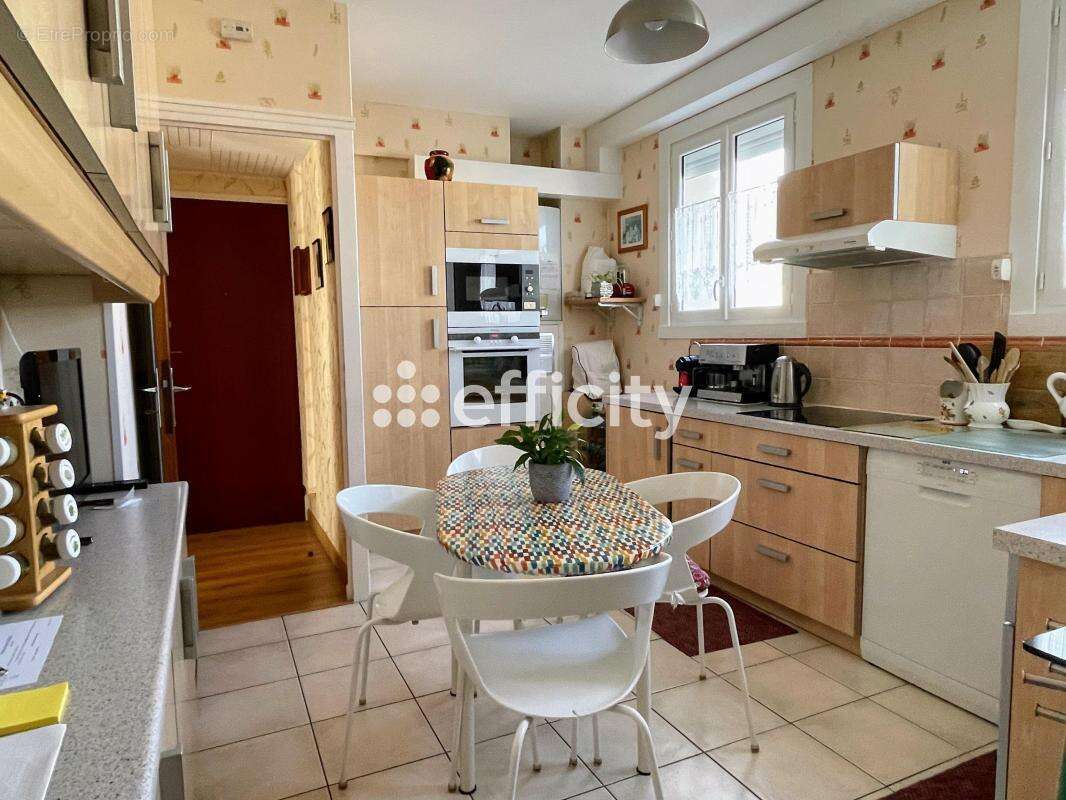 Appartement à LA ROCHELLE