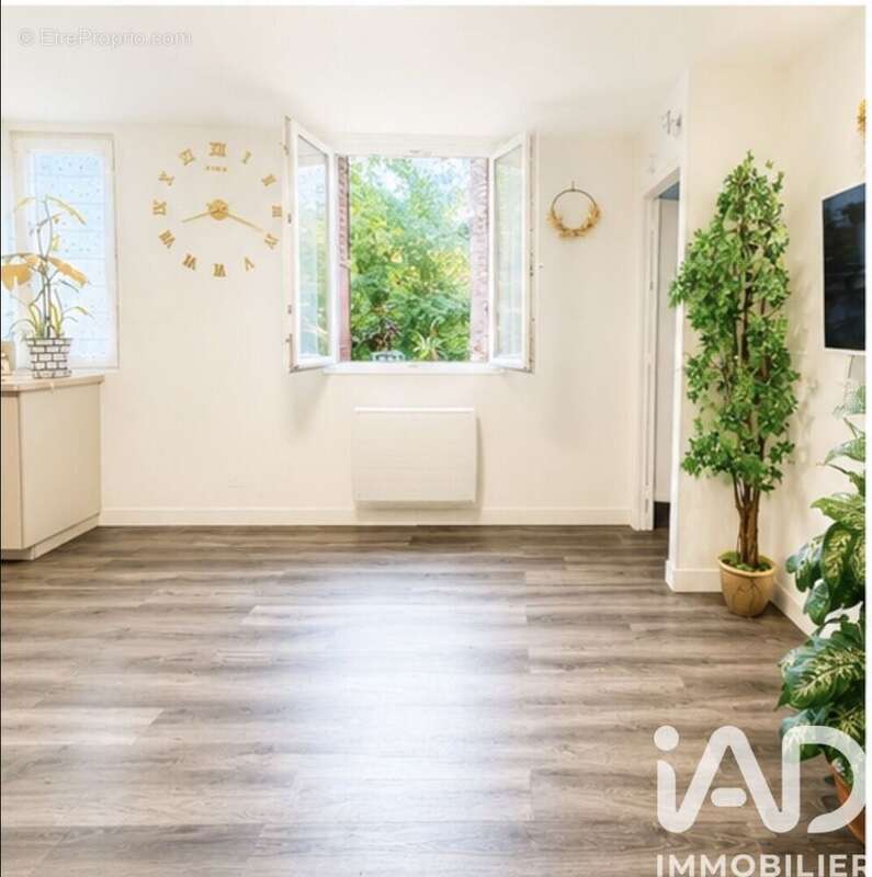 Photo 5 - Appartement à STAINS