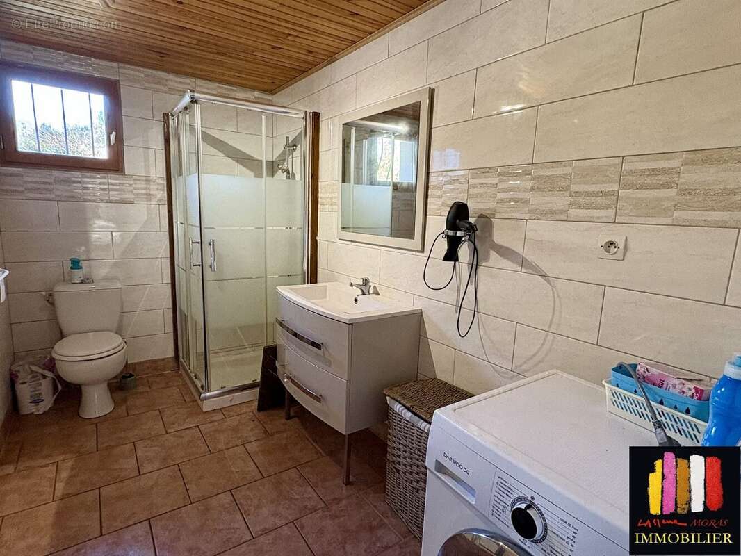 Maison à ONESSE-ET-LAHARIE