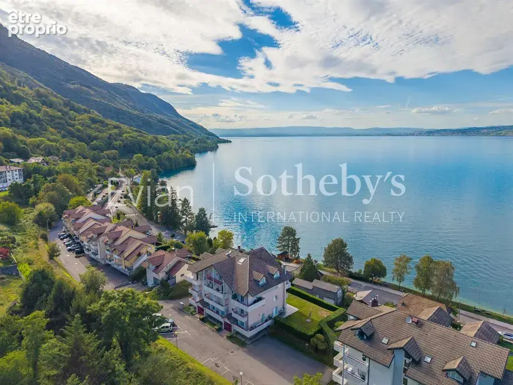 St Gingolph, Un panorama exceptionnel sur le lac, à deux pas de la Suisse Appartement T5 - photo 3