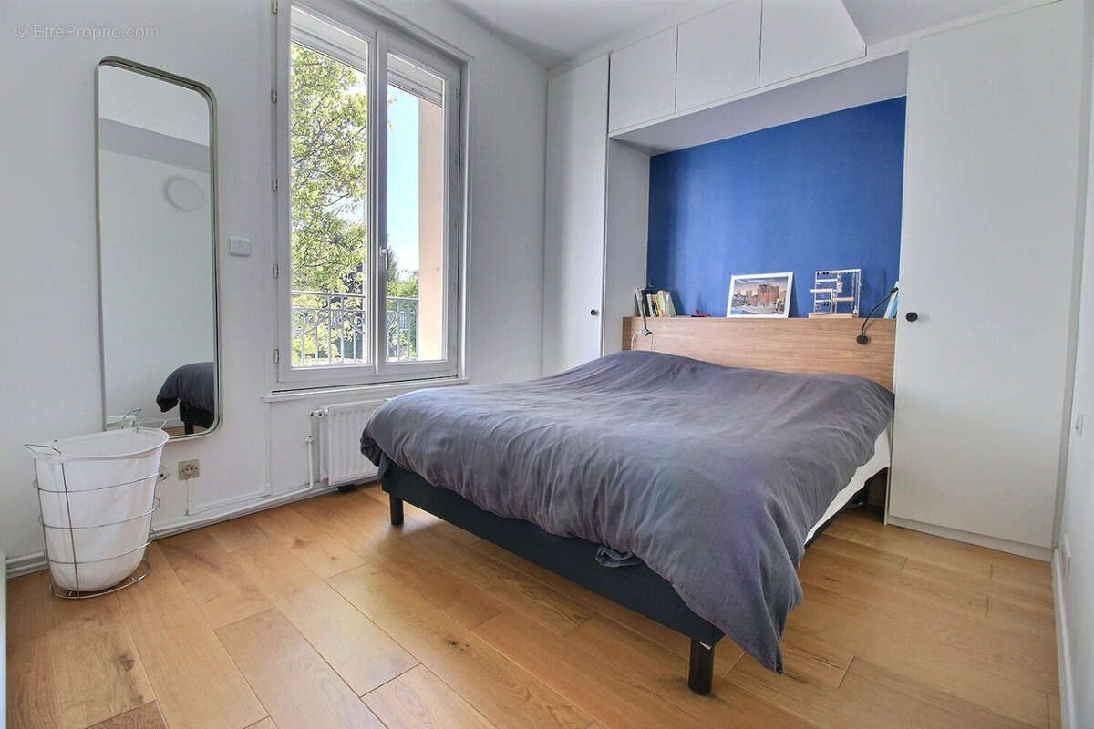 Appartement à ISSY-LES-MOULINEAUX