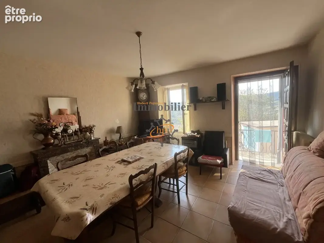 Melvieu, maison de village avec garage et terrain - photo 2