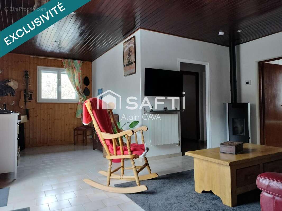 Maison 103 m² à Seyne  - photo 7