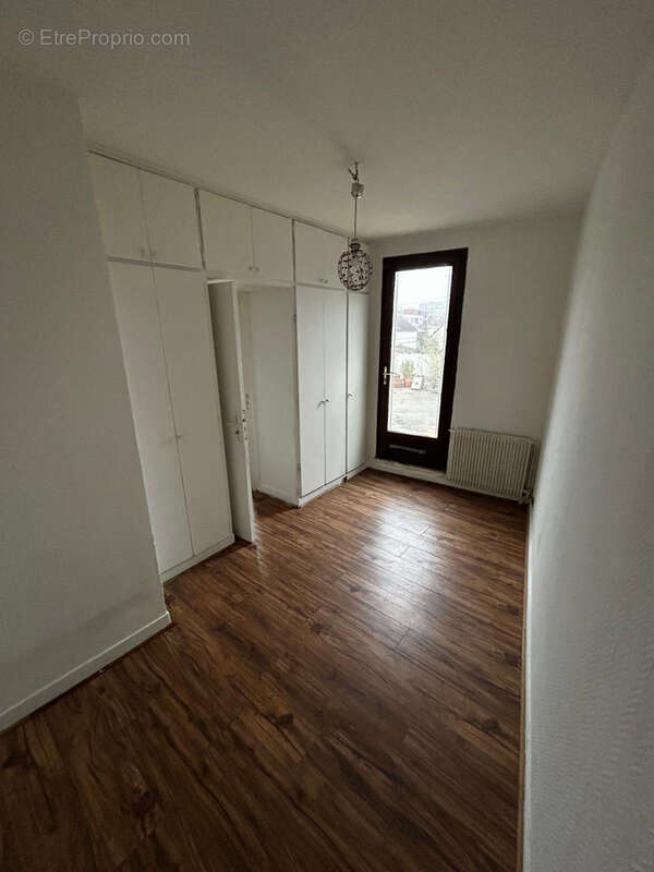 Maison à IVRY-SUR-SEINE