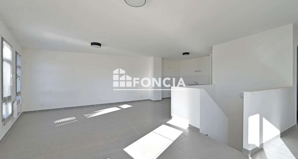 Appartement à VILLENEUVE-LES-MAGUELONE