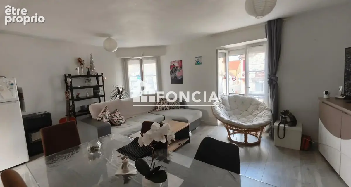 Immeuble de 2 appartements et une maison en centre ville de Dordives - photo 8